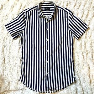 Zara Man Navy Blue Stripe Short Sleeve Button Down Collard Shirt